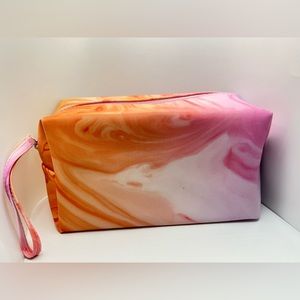 🦋$4 ~ Ulta Beauty ~ Cosmetics Beauty Bag ~ Pink & Orange Tie Dye ~ New